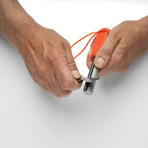 آتش زنه سول مدل mag striker with tinder cord کد F2022