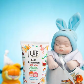 کرم ضد آفتاب کودک ژوت (JUTE) 40 میلی + اشانتیون