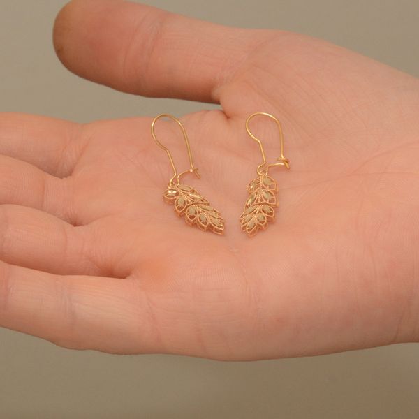 نیم ست طلا کم اجرت 18 عیار زنانه طلای مستجابی مدل تاج T89 کد 8574