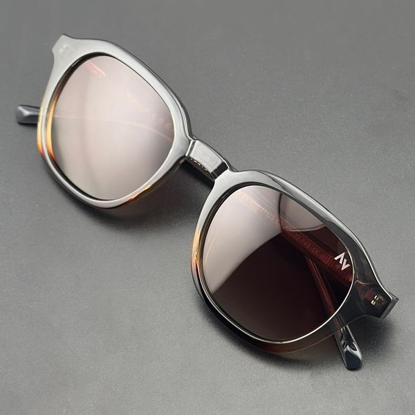 عینک آفتابی پنتوس زنانه آلبرت وگ مدل S31123C2 Acetate Avantgarde Visionary