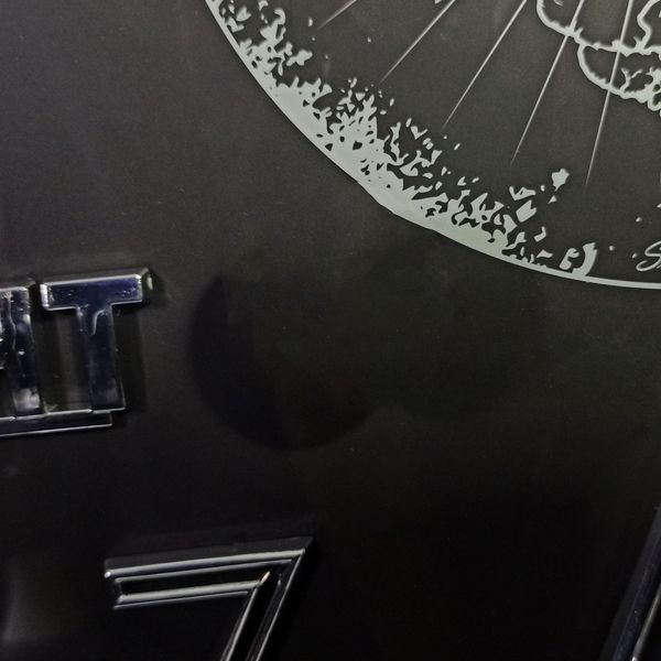 ساعت دیواری سیتی زن مدل ال اس 018 طرح کره*203