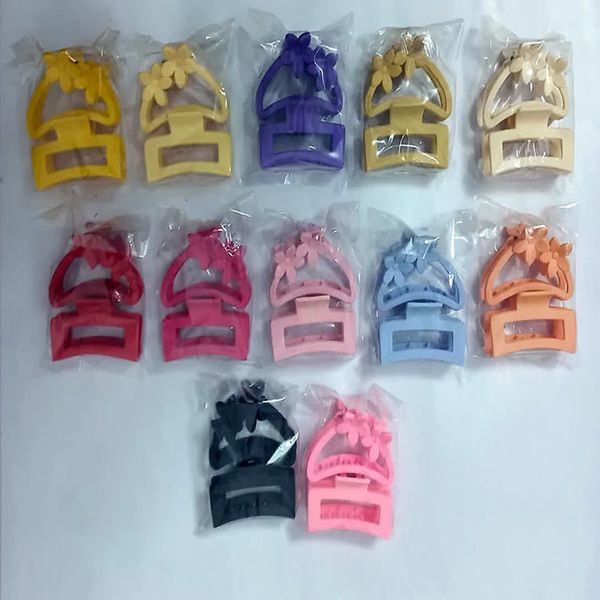 کلیپس مو زنانه مدل شمعی مات صندوقی و گلدار بسته 2 عددی