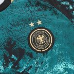 ست تی شرت آستین کوتاه و شلوارک ورزشی مردانه مدل آلمان کد Concept 2023