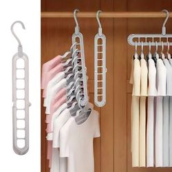 آویز لباسی مدل واندر هانگر