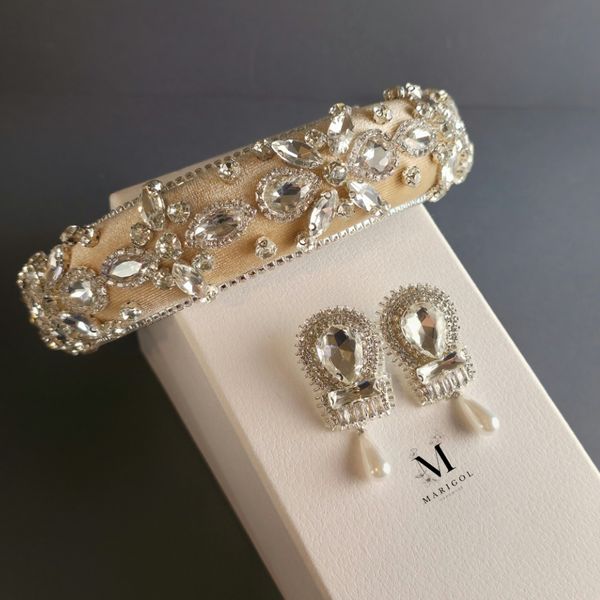 گوشواره اشکبوس