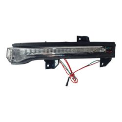 چراغ راهنما آینه جانبی راست خودرو کروز پلاس کد 34177701 مناسب برای دنا پلاس