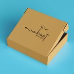 دیوارکوب ماهوت طرح قاب زوج روی صندلی