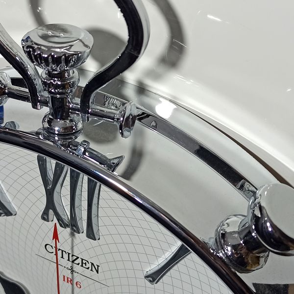 ساعت دیواری سیتی زن مدل 058*752