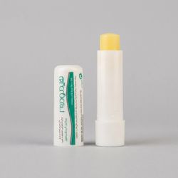 بالم لب هیدرودرم مدل 01 مرطوبکننده و ترمیمکننده با عصاره شیرینبیان، ویتامین E و روغن جوجوبا مناسب پوست لب خشک و معمولی، التیا