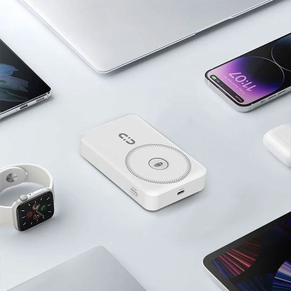 ⚡🔋 پاوربانک پرودو 10000mAh مگسیف – شارژ بیسیم + پایه نگهدارنده