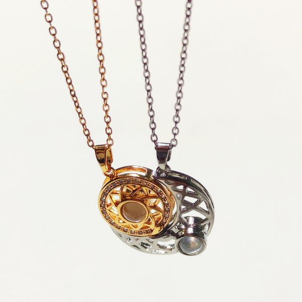 گردنبند مدل ماه و خورشید