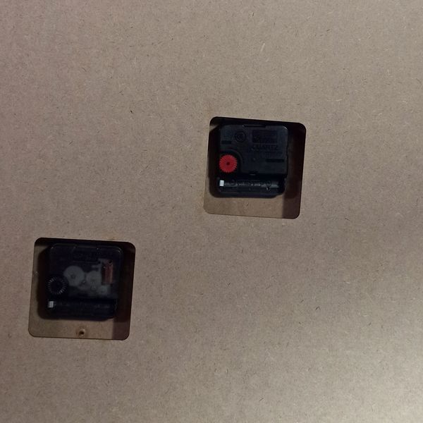 ساعت دیواری سیتی زن مدل ال اس 017*909