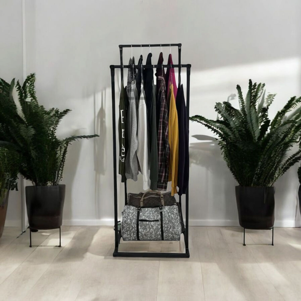 رگال لباس ایستاده فلزی مدل تیتان