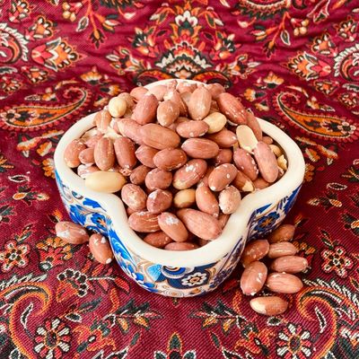 بادام زمینی آستانه