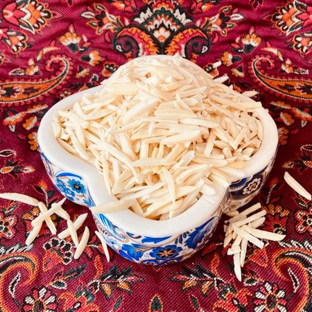 خلال بادام
