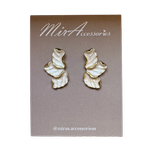 گوشواره سه پر سفید