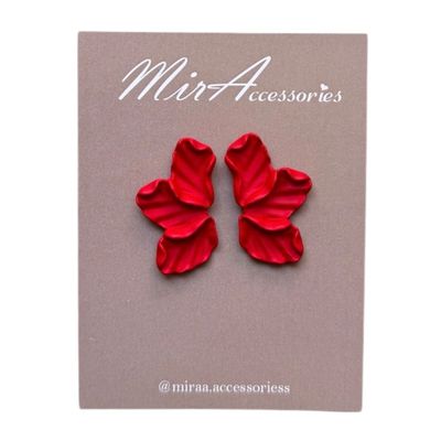 گوشواره سه پر قرمز مدل 2