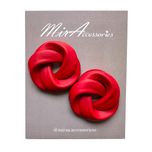 گوشواره پیچ قرمز