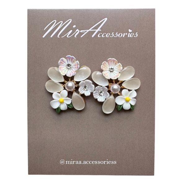 گوشواره شکوفه سفید