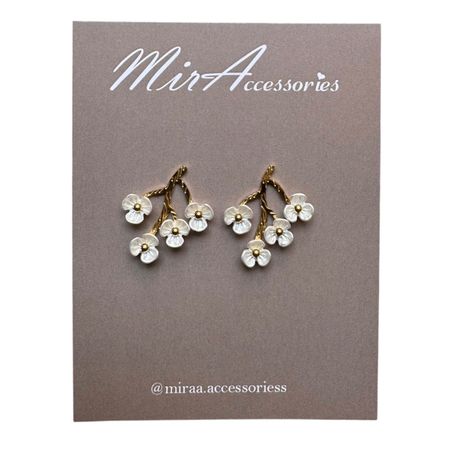 گوشواره شکوفه سفید مدل 3