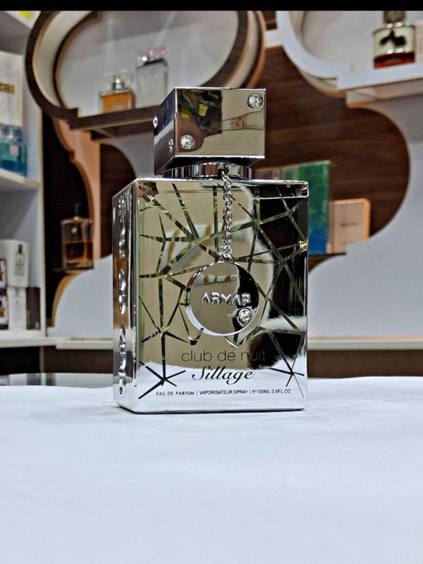 ادکلن  کلاب د نویت سیلاج  آرماف| Armaf Club De Nuit Sillage