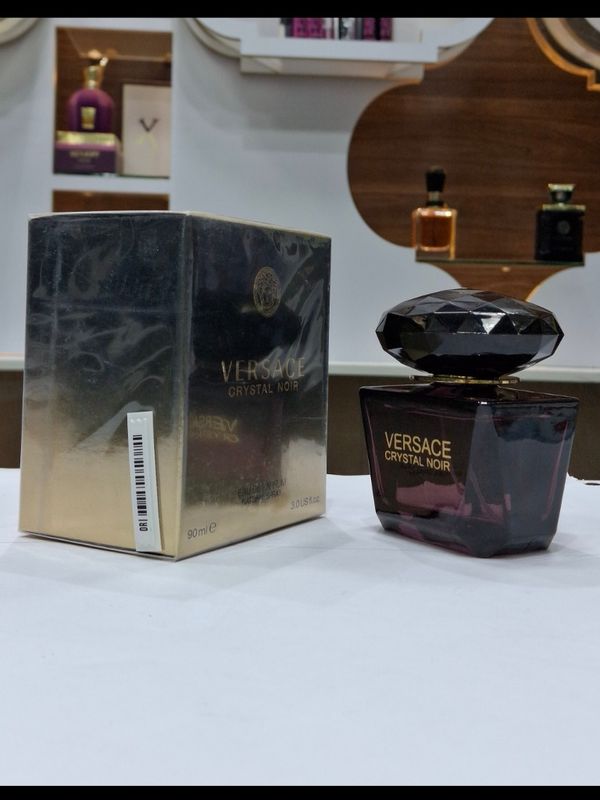 ادکلن ورساچه کریستال نویر ادو پرفیوم های کپی  |  VERSACE - Crystal Noir