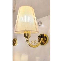 دیوارکوب مدرن یلدا - لوستر دیواری طلایی