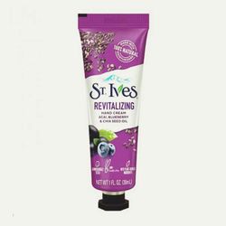 کرم‌ مرطوب کننده اس تی ایوز مدل Revitalizing مناسب برای انواع پوست حجم 30 میلی لیتر