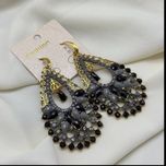 گوشواره طرح جواهر نگینی