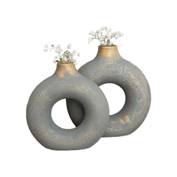 گلدان دکوری مدل dunat بسته 2 عددی با بدنه قابل شستوشو، رنگ ثابت و طراحی پتینهدار مناسب دکوراسیون مینیمال و هدیه