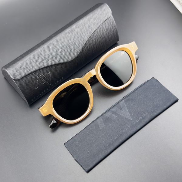 عینک آفتابی پنتوس پلاریزه آلبرت وگ مدل S31107-C3 Acetate Avantgarde Visionary