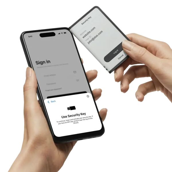 کیف پول سخت افزاری ارسال سریع لجر مدل استکس همراه با  کیف محافظ  (برای تخفیف ویژه خرید اول تماس بگیرید) + موجود تهران