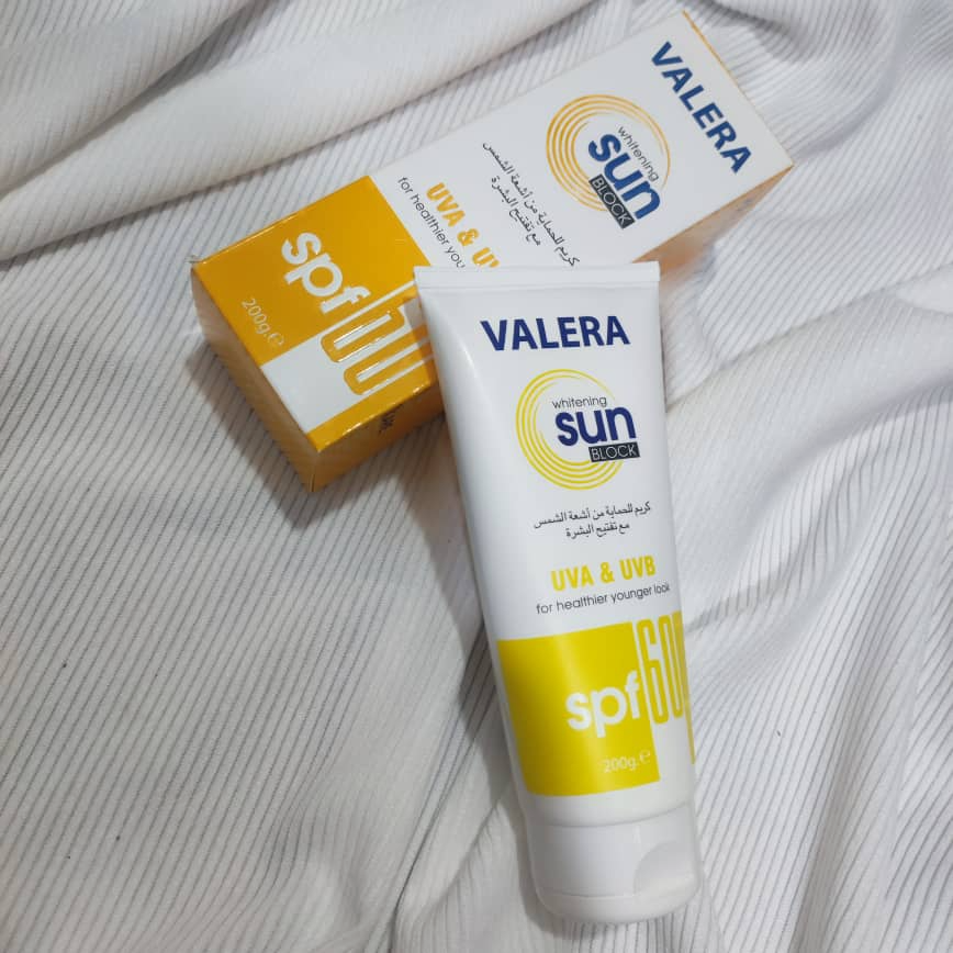 ضدآفتاب بی رنگ والرا