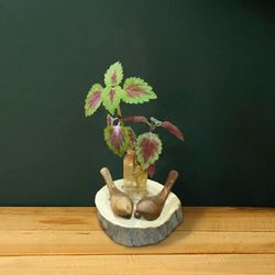 گلدان چوبی رومیزی مرغ آمین