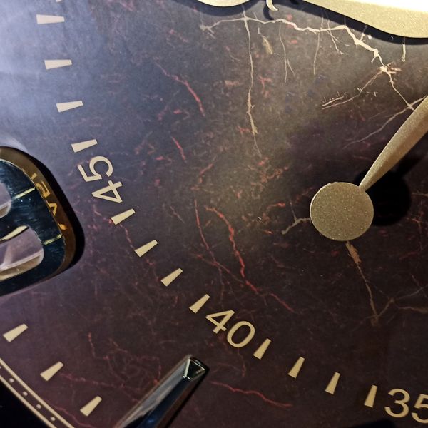 ساعت دیواری مدل گارنت کد 5477*727