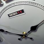 ساعت دیواری مدل ال ایکس Gr