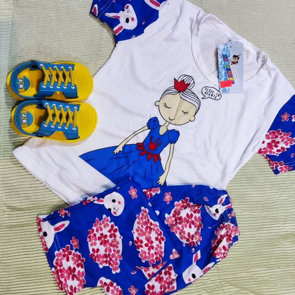 تیشرت وشلوار دخترانه شیک گیاهی