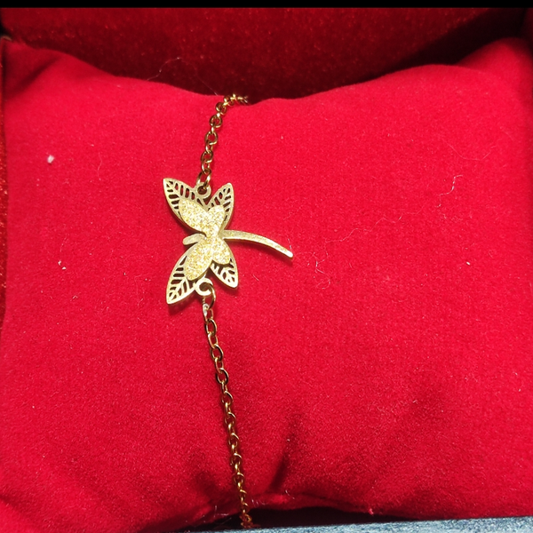 دستبند دخترانه شیک طرح پروانه