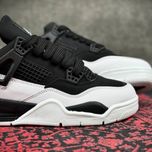 نایک ایر جردن IV 4