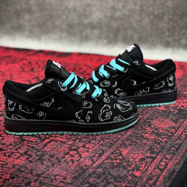 نایک ترویس اسکات کاز 1