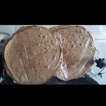 نان گندم خشک(نان گندم کامل با تزئین کنجد)