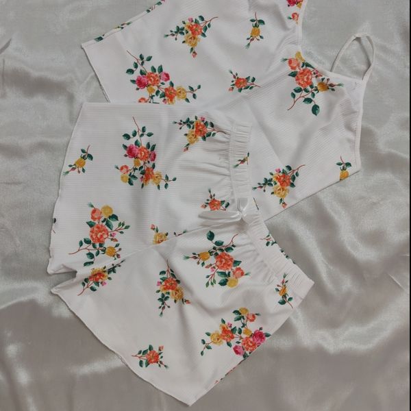 تاپ شورتک گلدار