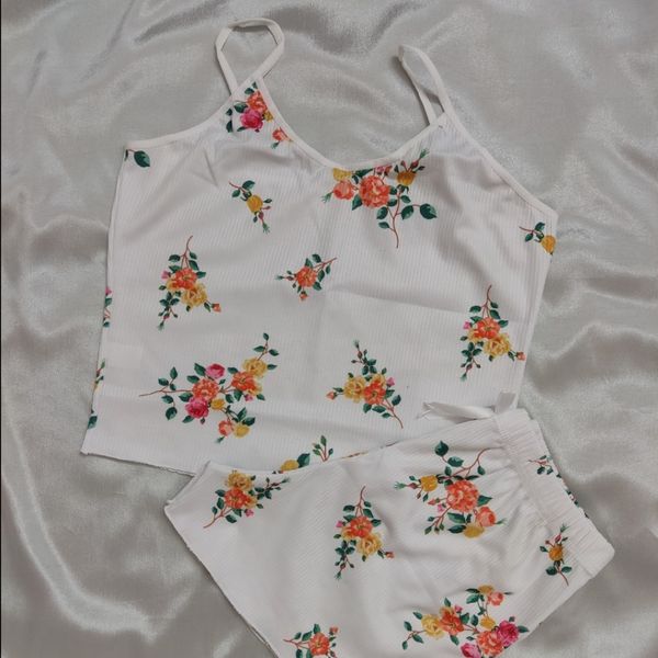 تاپ شورتک گلدار