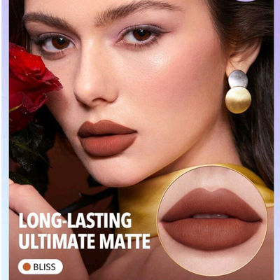 رژ لب داینامیت امبر رز  رنگ  BLISS lipstick