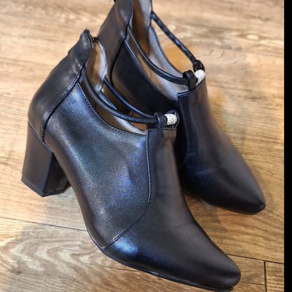 کفش مجلسی زنانه دو نگین