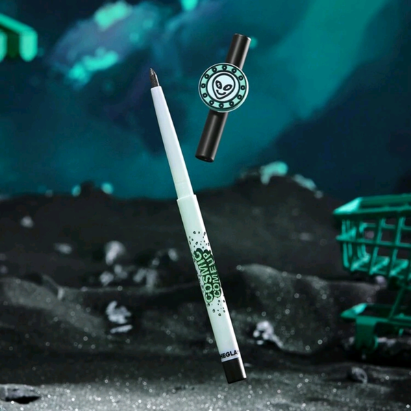 مداد چشم راه شیری شیگلم از کالکشن فضایی رنگ Dark Matter