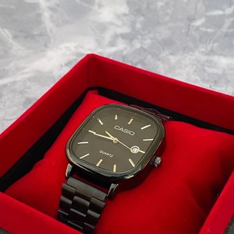 ساعت مچی کاسیو اولدمانی بند مشکی صفحه مشکی