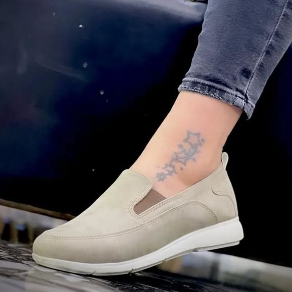 کالج نیگر _ موجودی به‌روز می‌باشد