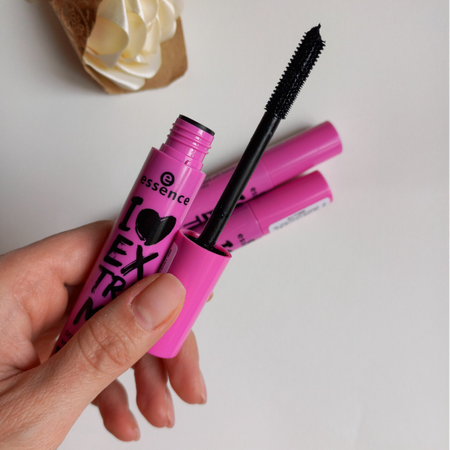 ریمل اسنس صورتی اورجینال