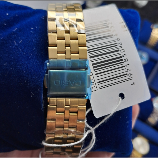 کاسیو دایره طلایی سبز